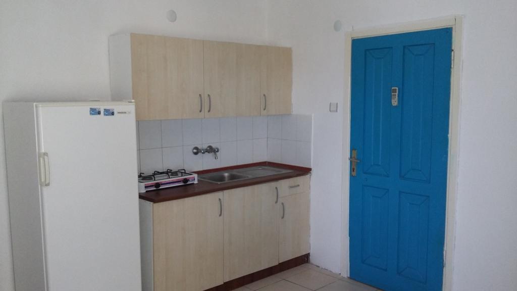 Aparthotel Deren Apart à Guvercinlik  Extérieur photo